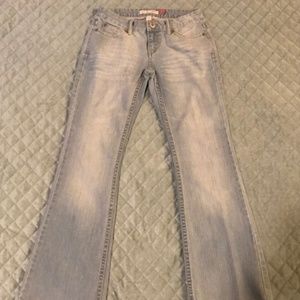 Light wash Aeropostale jeans